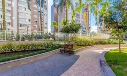apartamento de 3 dormitórios, com 3 suítes no bairro Menino Deus