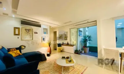 Apartamento 2 dormitórios à venda Petrópolis Porto Alegre/RS