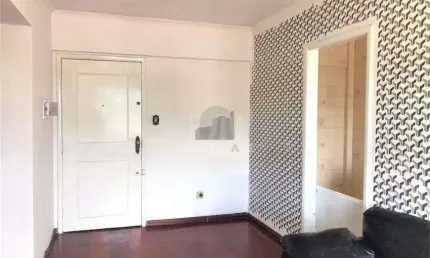Apartamento 2 dormitórios, próximo ao instituto de cardiologia