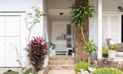 Casa com 3 quartos à venda na Rua Elias Bothome, 118, Jardim Itu Sabará, Porto Alegre