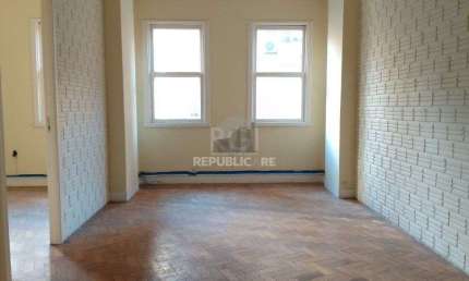 Conjunto/Sala para Venda - 123.42m², 0 dormitórios, Centro
