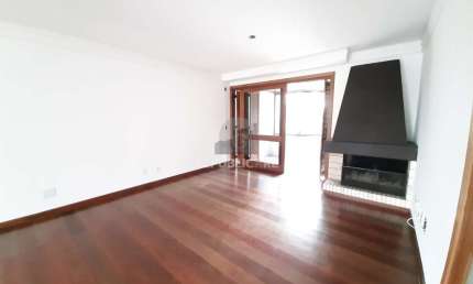 Apartamento para Venda - 181.63m², 3 dormitórios, sendo 1 suites, 2 vagas - Meni