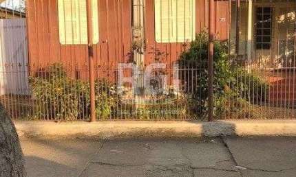 Casa para Venda - 80m², 4 dormitórios, 1 vaga - Niterói