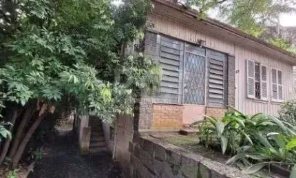 Terreno para Venda - 696.66m², 0 dormitórios, Menino Deus