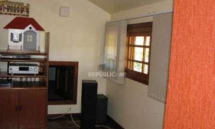 Casa para Venda - 369m², 3 dormitórios, sendo 2 suites, 2 vagas - Cavalhada
