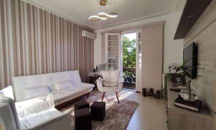 Apartamento para Venda - 60.44m², 2 dormitórios, 1 vaga - Petrópolis