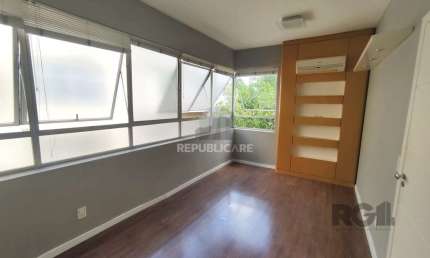 Conjunto/Sala para Venda - 31.9m², 0 dormitórios, Petrópolis