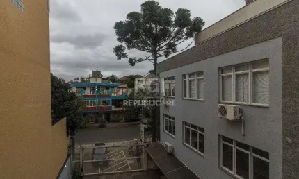 Sala conjunto com 133.25m² com 3 vagas no partenon !!!