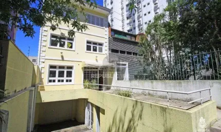 Casa para venda - 258m², 3 dormitórios, sendo 1 suites, 3 vagas - rio branco