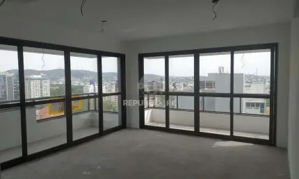 Apartamento para Venda - 119.65m², 3 dormitórios, sendo 1 suites, 2 vagas - Petr