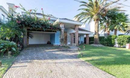 Casa Condominio para Venda - 399m², 5 dormitórios, sendo 5 suites, 4 vagas - Atl