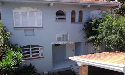 Casa para Venda - 300m², 4 dormitórios, 4 vagas - Menino Deus