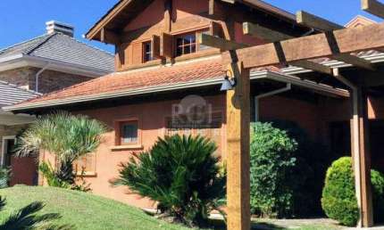 Casa Condominio para Venda - 596m², 4 dormitórios, sendo 4 suites, 5 vagas - Ter