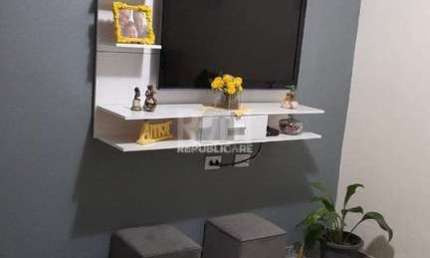 Casa para Venda - 80m², 2 dormitórios, 4 vagas - Lami