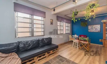 Apartamento com 2 quartos à venda na Rua Eurico Lara, 59, Medianeira, Porto Alegre