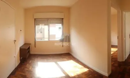 Apartamento de 2 dormitórios  quarto andar no bairro jardim Itu Sabará