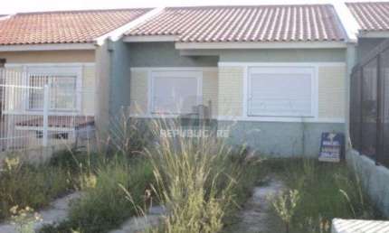 Casa com 2 quartos à venda na Estrada Costa Gama, 05061, Restinga, Porto Alegre
