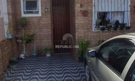 Casa com 2 quartos à venda na Rua Oito Mil Oitocentos e Vinte e Oito, 209, Restinga, Porto Alegre