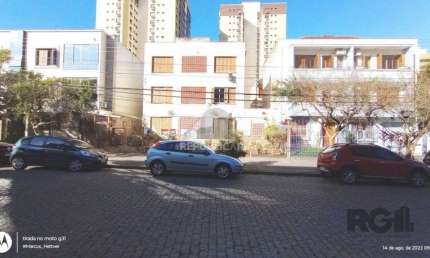 Apartamento de 01 dormitórios no Bairro Menino Deus