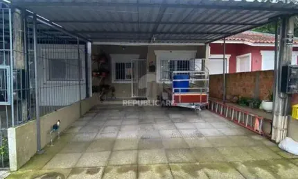 Casa com 2 quartos à venda na Rua Padre Henrique Pauquet, 150, Hípica, Porto Alegre