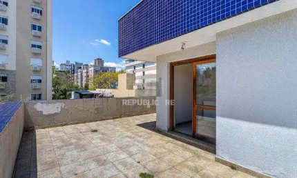 Cobertura no bairro petrópolis de 2 dormitórios e 2 vagas desocupada