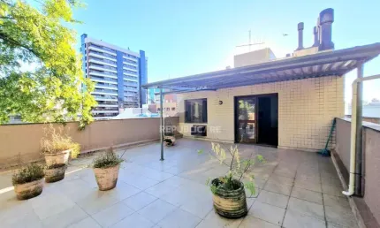 Cobertura com 3 quartos à venda na Avenida Lageado, 1088, Petrópolis, Porto Alegre