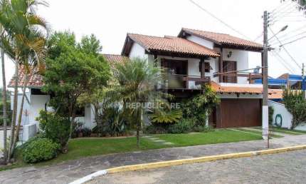 Casa em condomínio fechado com 4 quartos à venda na Rua Professor Antônio José Remião, 15, Espírito Santo, Porto Alegre