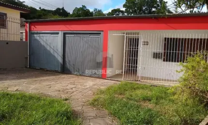 Casa com 2 quartos à venda na Avenida Jacuí, 1526, Cristal, Porto Alegre
