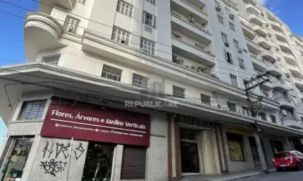 Apartamento 2 dormitórios à venda Floresta Porto Alegre/RS