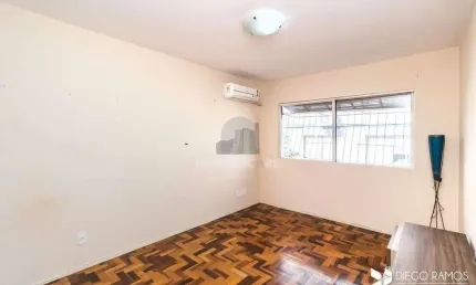 Apartamento para Venda - 82m², 3 dormitórios, sendo 1 suite, 1 vaga - Menino Deu