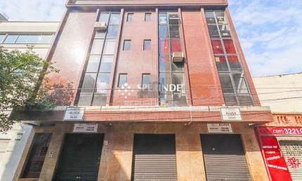 VENDA Loja na Rua Alberto Bins, Próximo a elevada,   com área privativa de 78,9