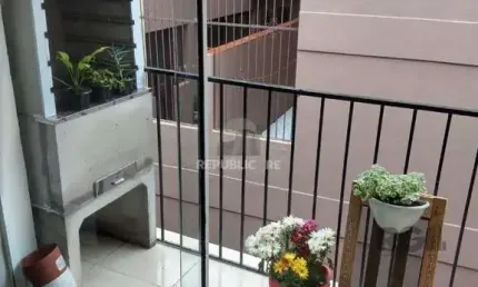 No coração do bairro Teresópolis, um lugar tranquilo e seguro, ideal para quem d