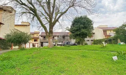 Casa para Venda - 840m², 7 dormitórios, sendo 3 suites, 8 vagas - Medianeira