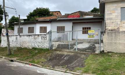Casa 2 dormitórios à venda Teresópolis Porto Alegre/RS