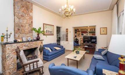 Casa 3 dormitórios à venda Petrópolis Porto Alegre/RS