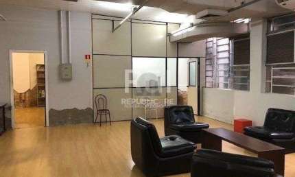 Predio para Venda - 508m², 0 dormitórios, 4 vagas - Floresta
