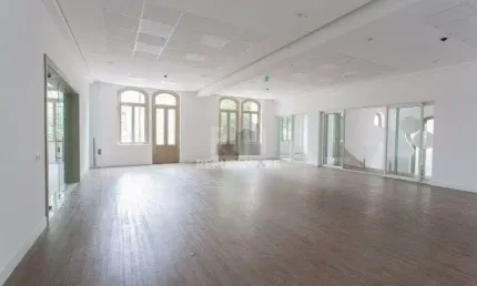 Conjunto/Sala para Venda - 61.39m², 0 dormitórios, 1 vaga - Moinhos De Vento