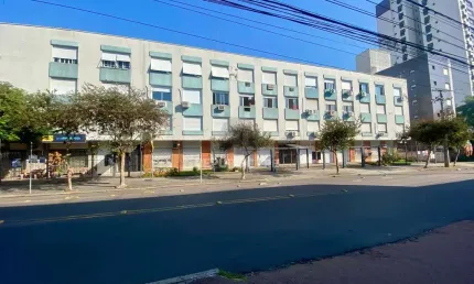 Apartamento 2 dormitórios com vaga de garagem, bairro menino deus
