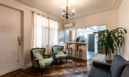 Apartamento reformado 2 dormitório(s) bairro floresta