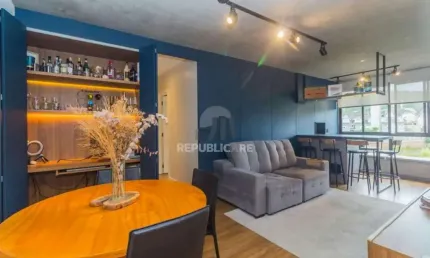 Apartamento Reformado com 2 Dorms e Infra Completa – Jardim Botânico