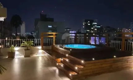 Cobertura com 3 quartos, 235² privativos,  e elevador, na Rua Coronel Bordini,