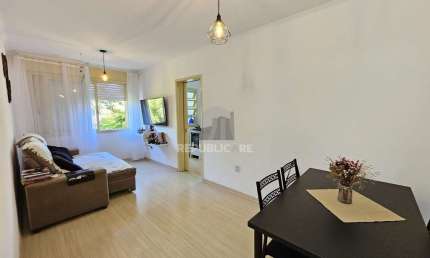 Apartamento 1 dormitórios à venda Menino Deus Porto Alegre/RS