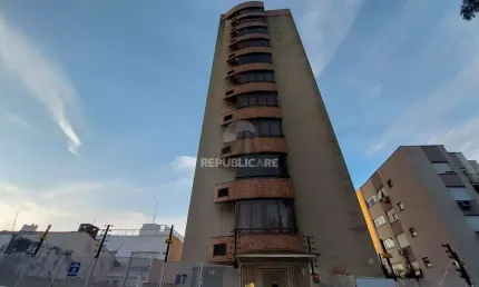 APARTAMENTO 2 DORMITÓRIOS - 70,19 m² - 2 VAGAS - MENINO DEUS