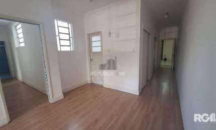 Apartamento 2 dormitórios à venda Petrópolis Porto Alegre/RS