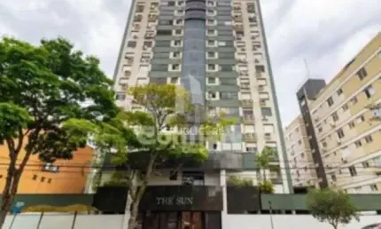 Apartamento 2 dormitórios, 2 vagas, elevado Centro Histórico