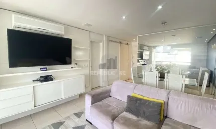 Apartamento com 3 quartos, 2 vagas e 100.7m² - Rua Botafogo - Menino Deus, Porto