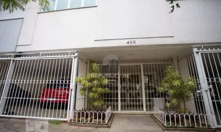 **Cobertura Residencial de 2 Quartos e duas vagas de garagem no bairro Petrópoli