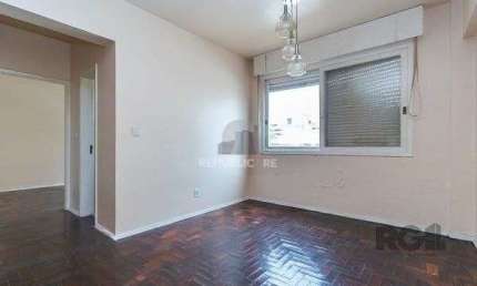 Apartamento com 2 quartos à venda na Avenida Cristóvão Colombo, 2081, Floresta, Porto Alegre