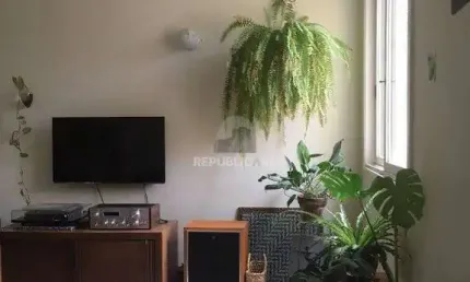Apartamento 2 dormitórios à venda Floresta Porto Alegre/RS