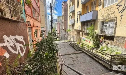 APARTAMENTO 1 DORMITÓRIO NA VINTE E QUATRO DE MAIO - RP390785.